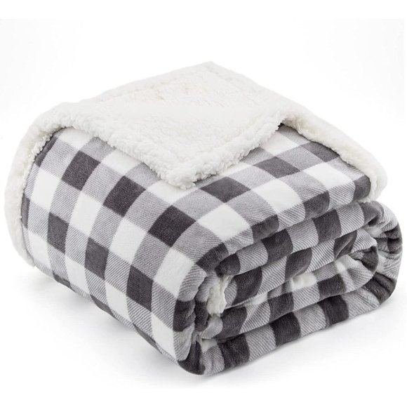 LARGE New Sherpa Buffalo Plaid Christmas Throw Blanket, Fuzzy Fluffy Soft Cozy - Picture 1 of 12